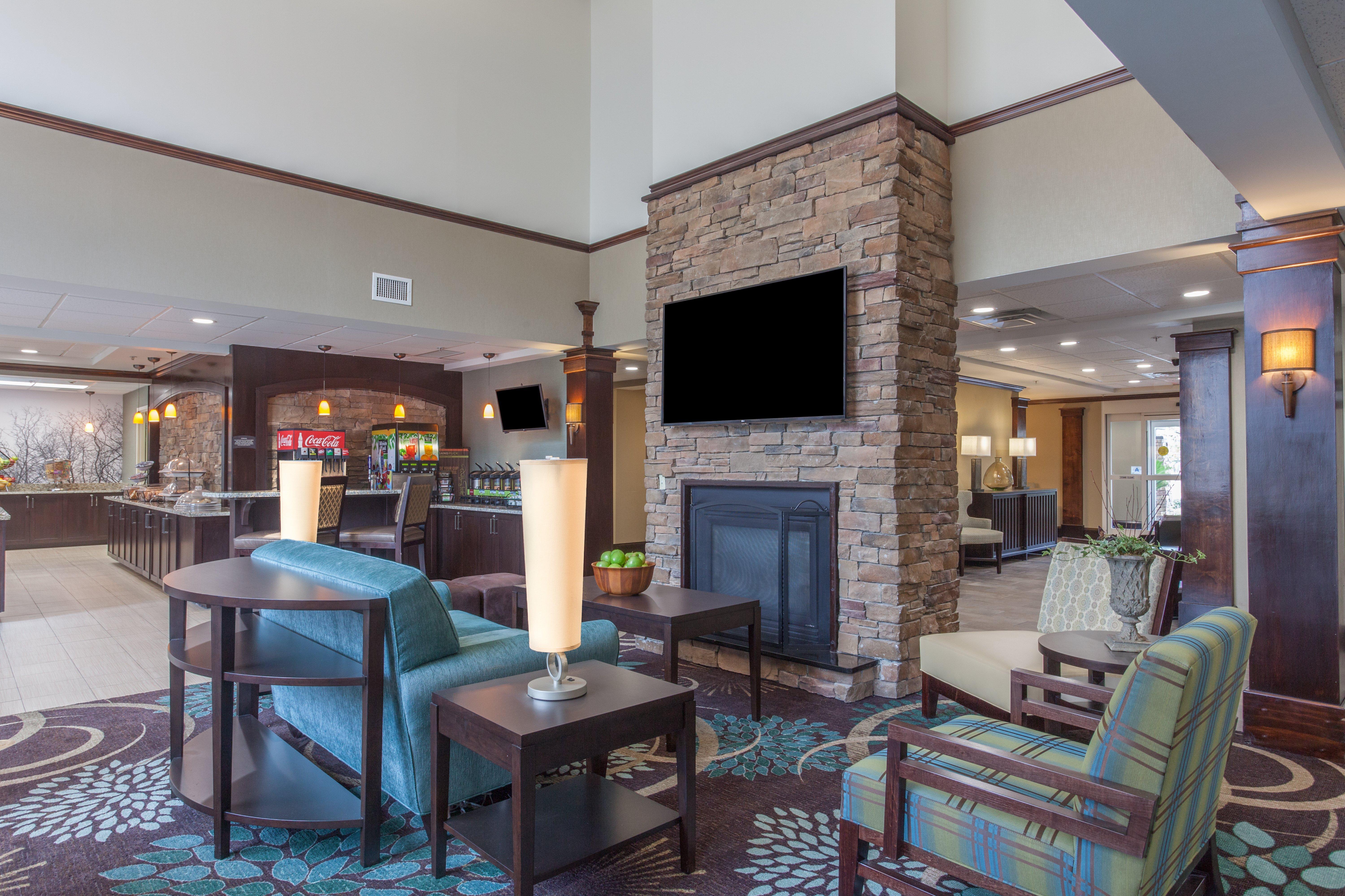 Hilton Greenville Exterior foto